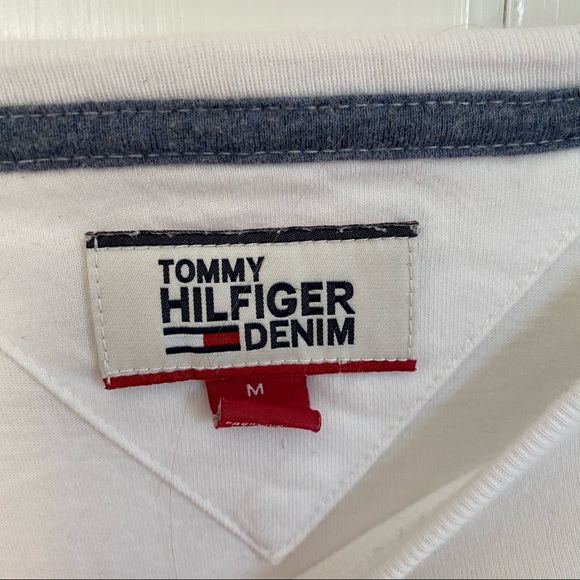 Tommy Hilfiger Tshirt - Picture 4 of 4